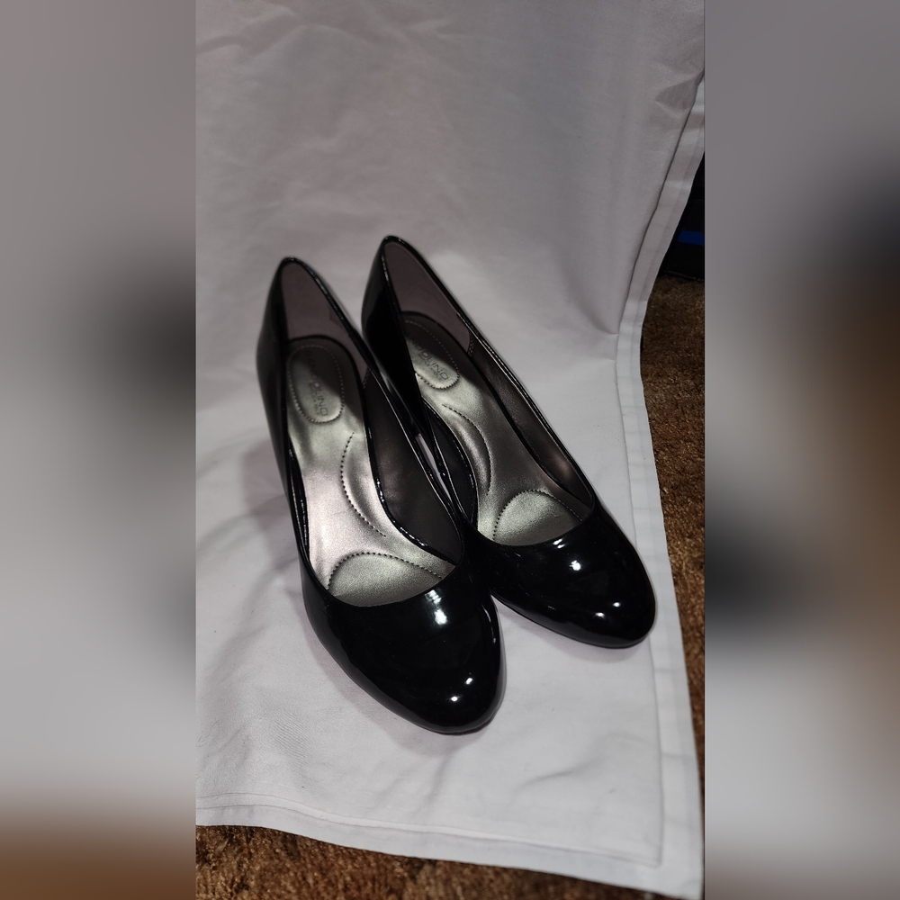 Elegant Black Women's Shoes